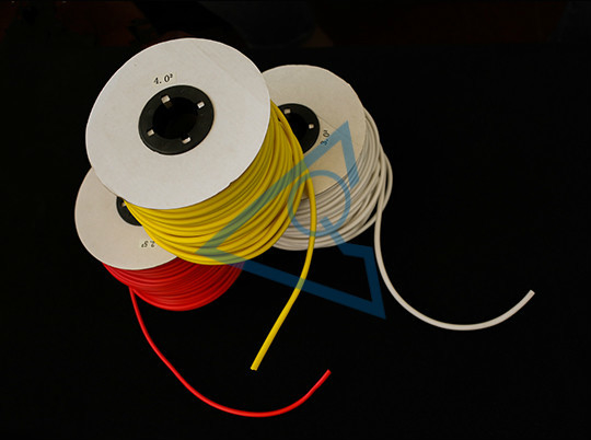 2.0 mm Innenumfang 0,3 mm Wandstärke Weiches PVC-Kunststoffrohr -10 ~ 85 °C 1 kg/Rolle